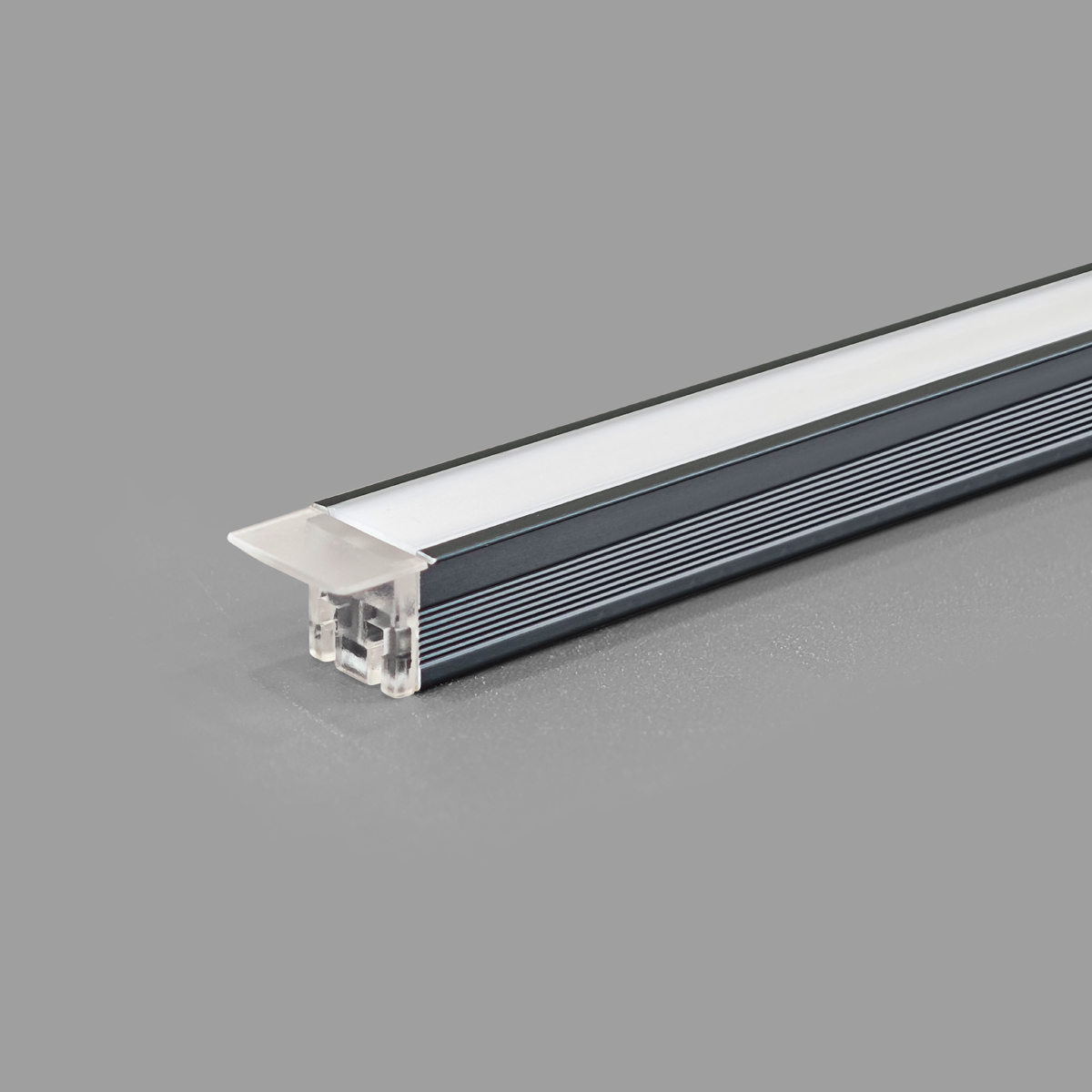 Solder-Free LED Aluminum Profile for Easy Cabinet & Closet Light