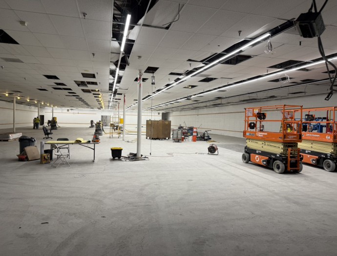 How SYP's Linear Lighting Transformed a California Supermarket